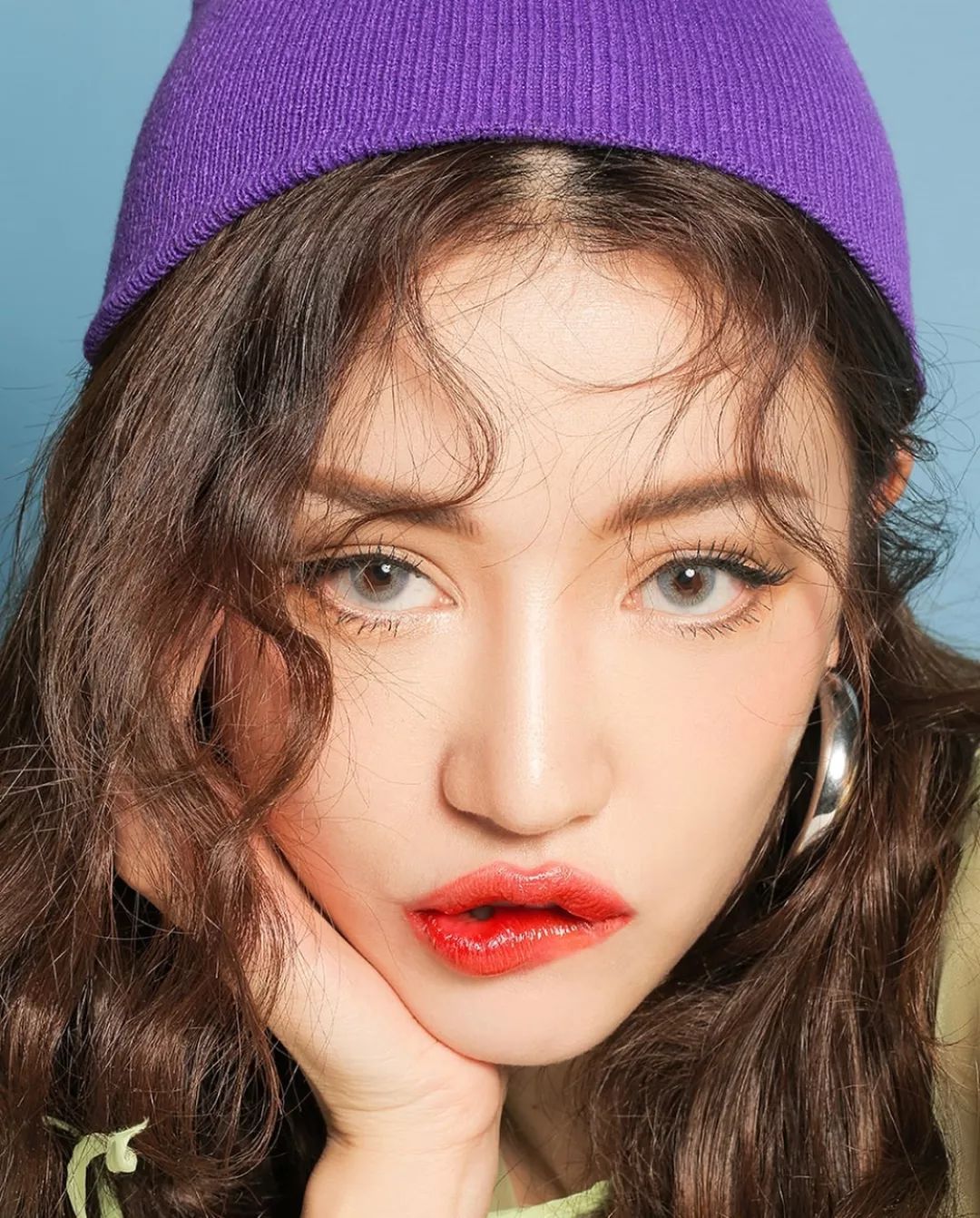 ky.com：
【人间】申城：坚守32年的最后一家报刊门市部 零售的是报刊 带走的是情怀(图4)