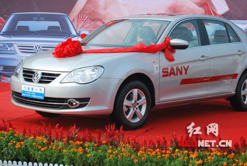 ky com_二连口岸今年1月份进口木材大幅增长(图1)