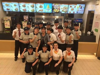 ‘ky.com’北京大学“生态文明与美丽国土”大师系列讲座之五：安妮惠斯顿斯本（AnneWhistonSpirn）主讲(图4)